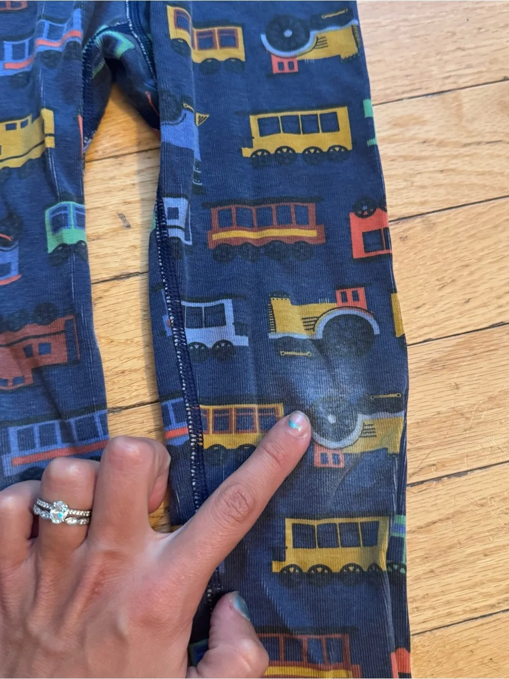Hanna Andersson Navy Train Print Pajama Set Long sleeve Pants 100cm 4